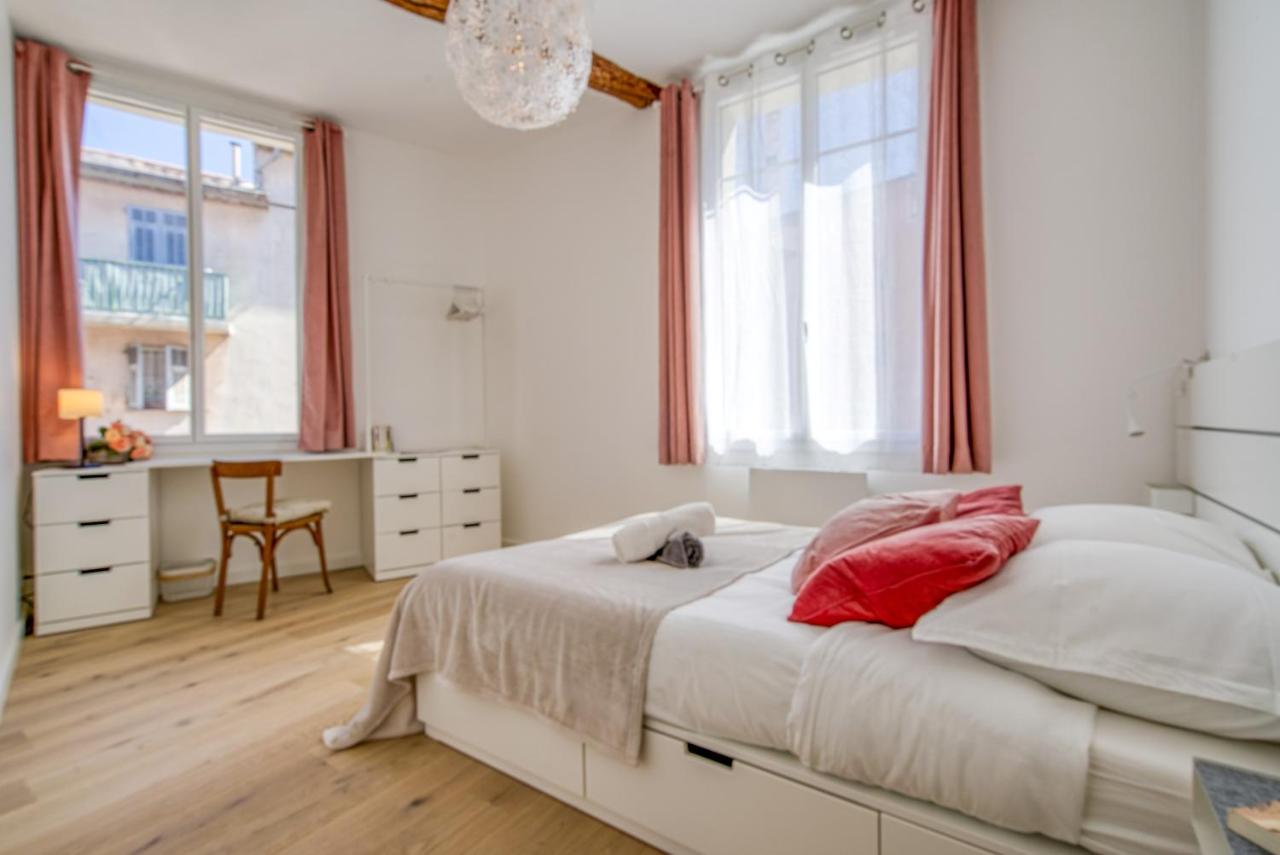 ST JOBIS - Charmant appartement, moderne et refait à neuf, Vieux-Nice Exterior foto